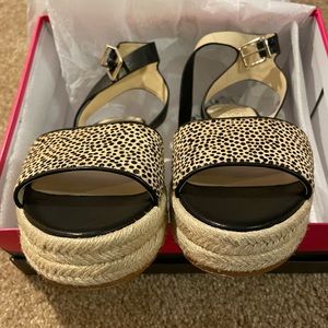 Vince Camuto Kathalia Natural Spotted Haircalf Size 8